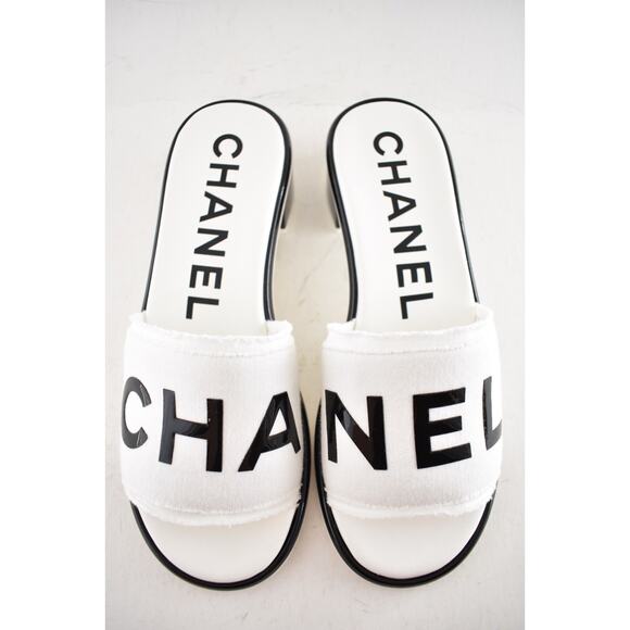 Chanel 24C White Black CHA NEL Letter Logo Mule Slide Block Heel Sandal 37.5 - Picture 7 of 16